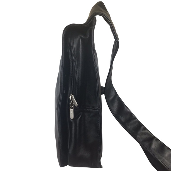 Danier Black Leather Bag - Picture 6 of 16